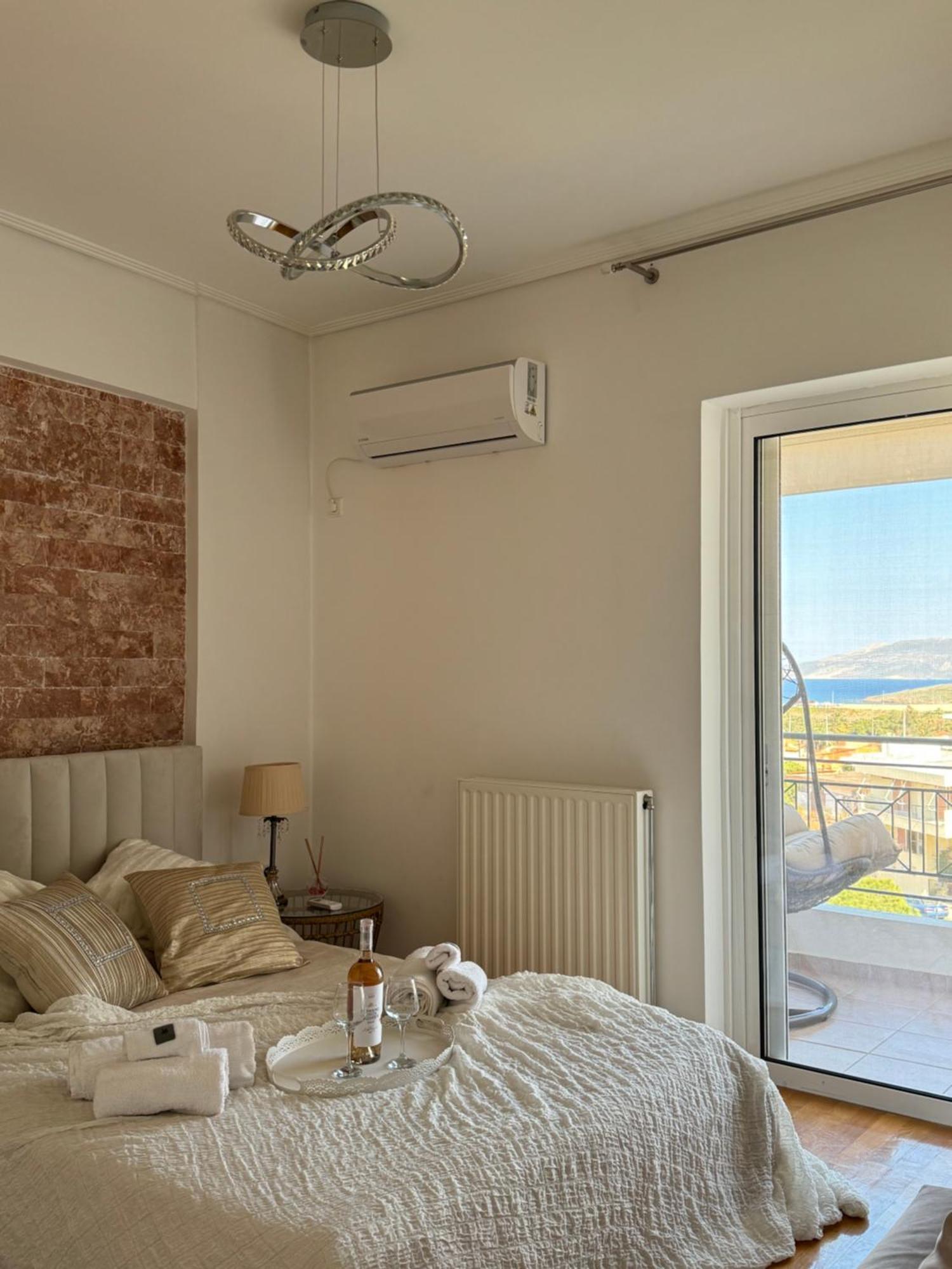 Sea & Mountain Apartment Close To Port And City Лаврион Экстерьер фото